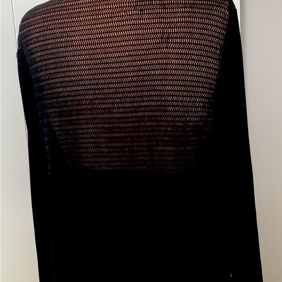 JACKET OPEN LIGHTWEIGHT WITH SEMI SHEER BACK.  SIZE SMALL - Picture 4 of 5